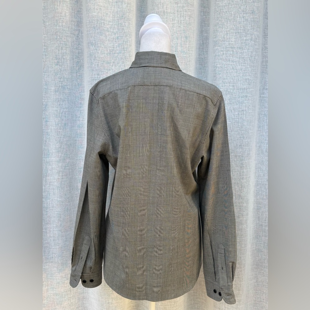 Faconnable white black houndstooth button down top - image 3